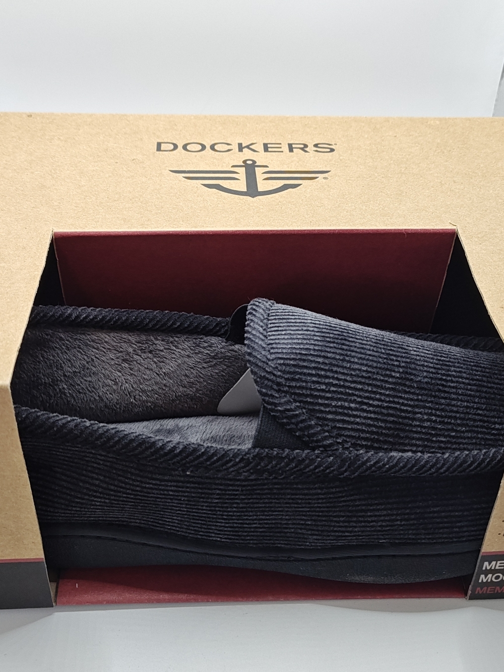 Dockers Men's Black Corduroy Slip-On Slippers